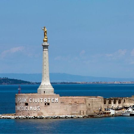 Your Temporary Home - City Center Messina Buitenkant foto